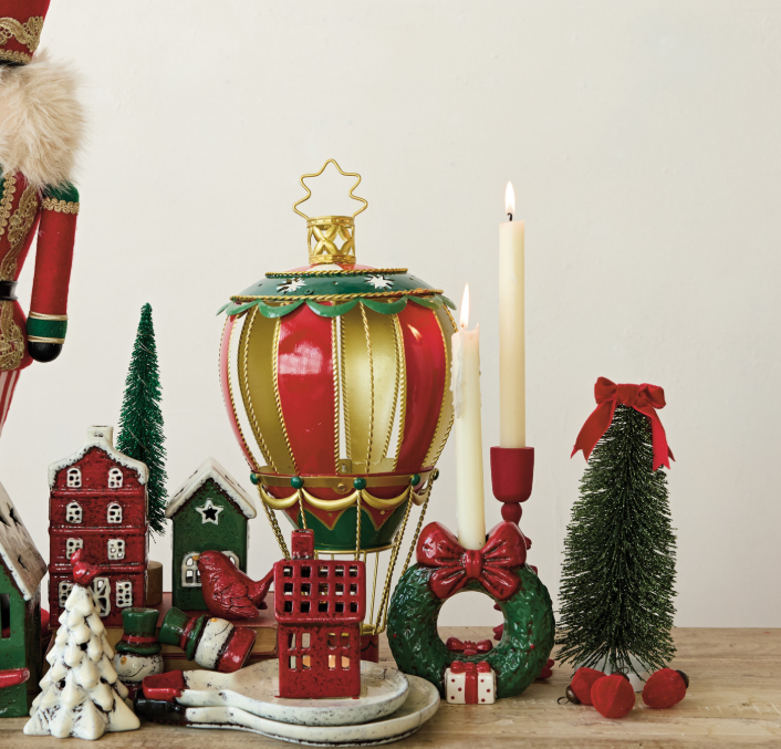 Christmas Wreath Taper Holder