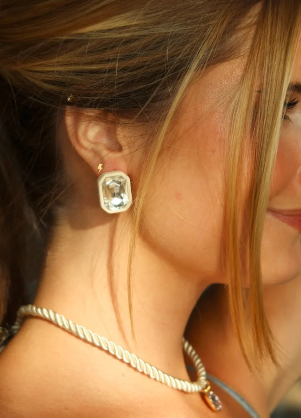 Lightening Bolt Stud