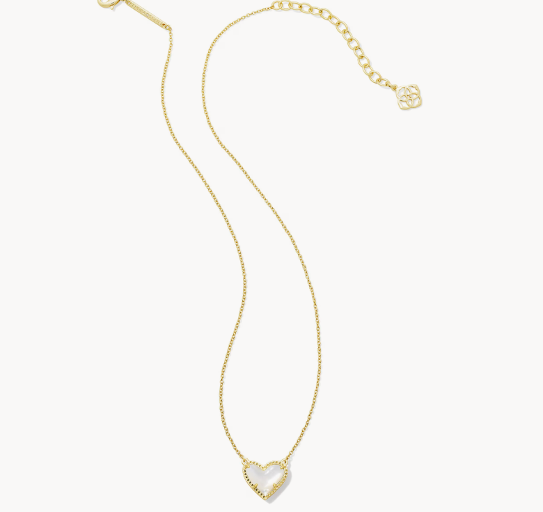 Kendra Scott Ari Heart Gold Necklace- Ivory Mother-of-Pearl